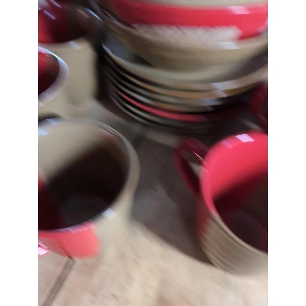 Lot Of 17 Sango‎ Set Dishes Coffee Cups Bowls Plates Gold dust Red 5042 NU